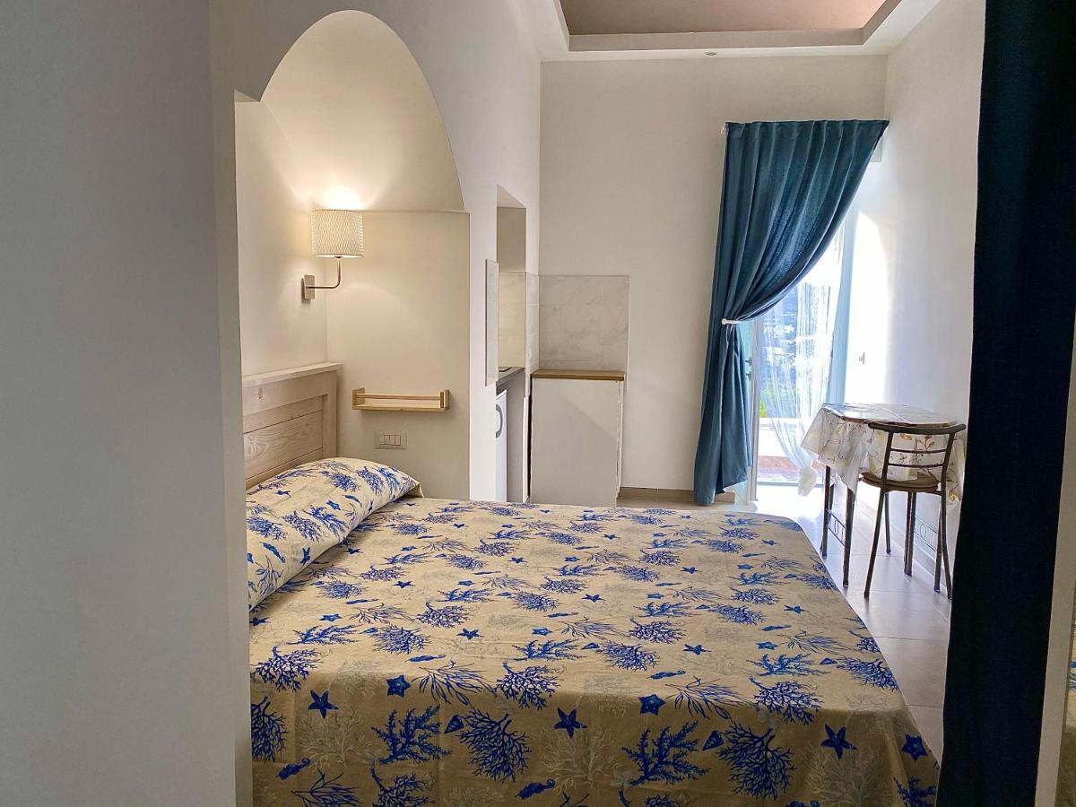 Domus L Ponza Seaview Villa Luaran gambar